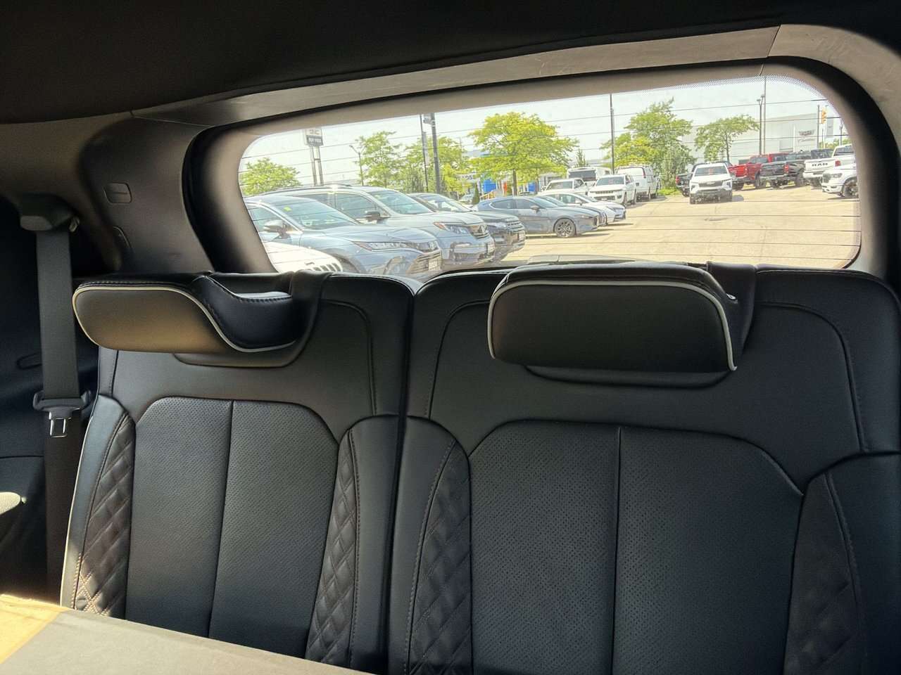 used 2021 Jeep Grand Cherokee car, priced at $37,499