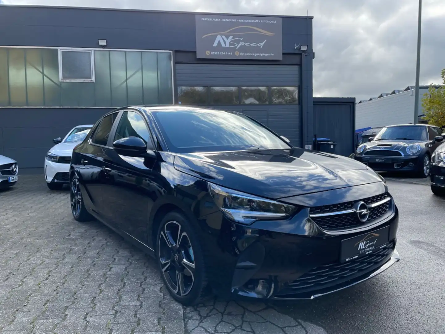 Opel Corsa F Edition LED/CARPLAY/RFK/17" Schwarz - 1