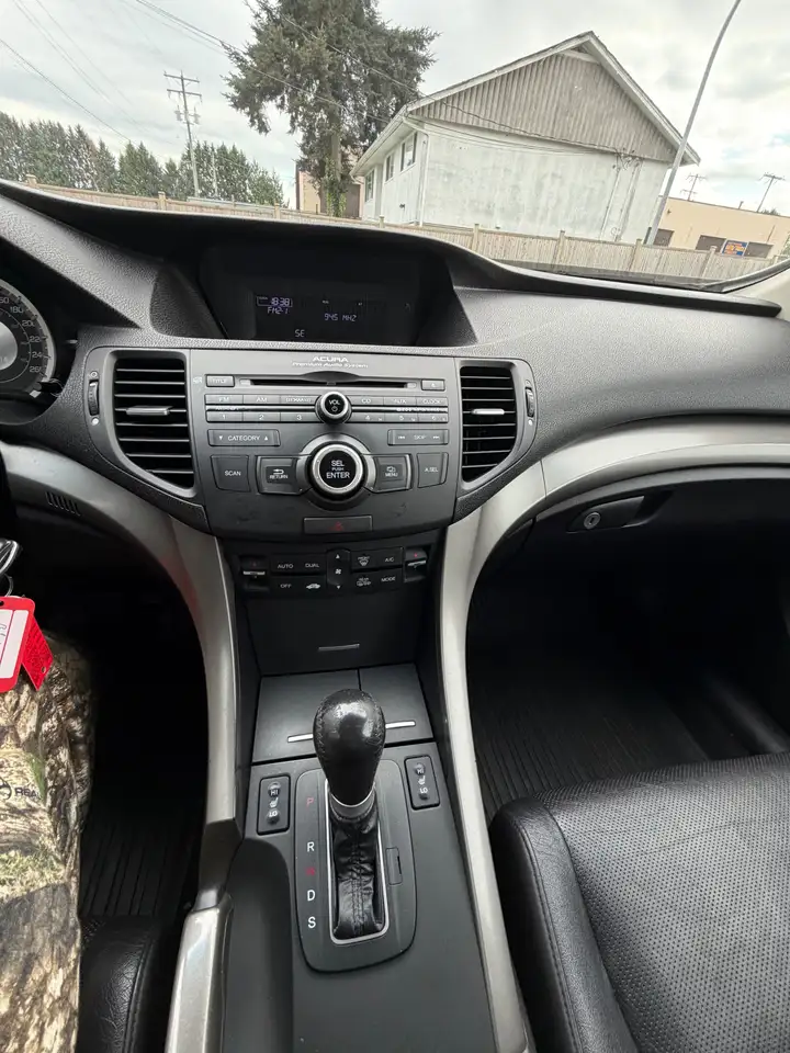 Acura TSX снимка Acura TSX