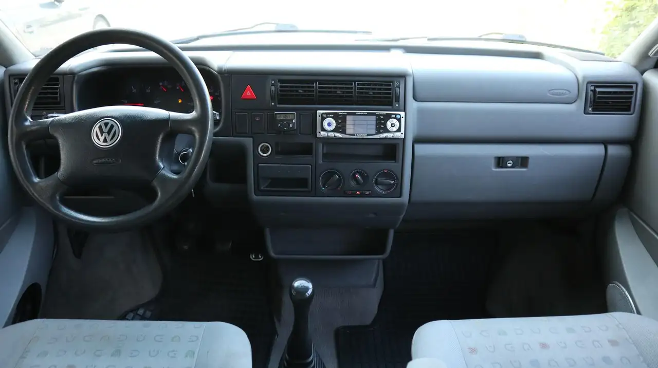Volkswagen T4 Caravelle 2.5 TDI 8-Sitzer TEMP AHK STANDH, foto 7