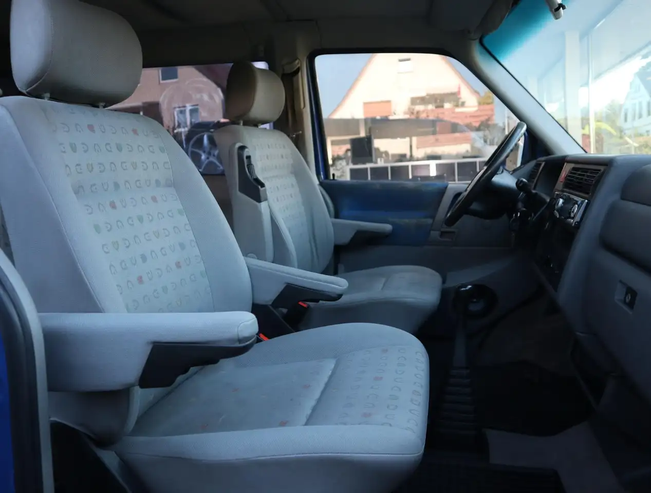 Volkswagen T4 Caravelle 2.5 TDI 8-Sitzer TEMP AHK STANDH, foto 5