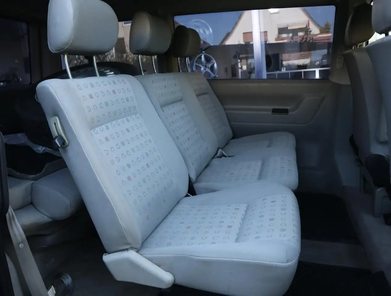 Volkswagen T4 Caravelle 2.5 TDI 8-Sitzer TEMP AHK STANDH, foto 4