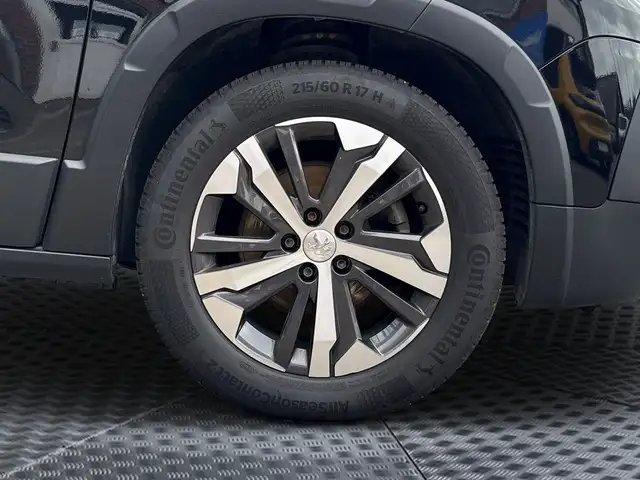 Peugeot Rifter view 9
