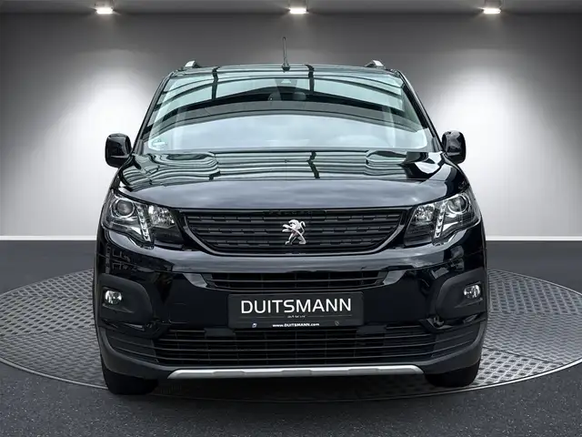 Peugeot Rifter view 8