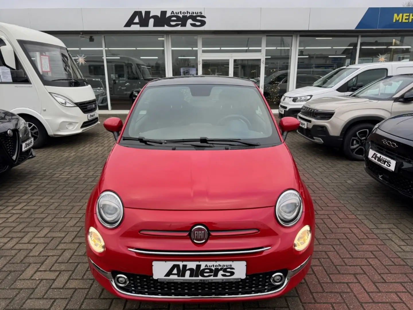 Fiat 500 Red+NAVI+ALLWETTER+PANO+CARPLAY+PDC+KLIMAAUTOMATIK Rot - 2