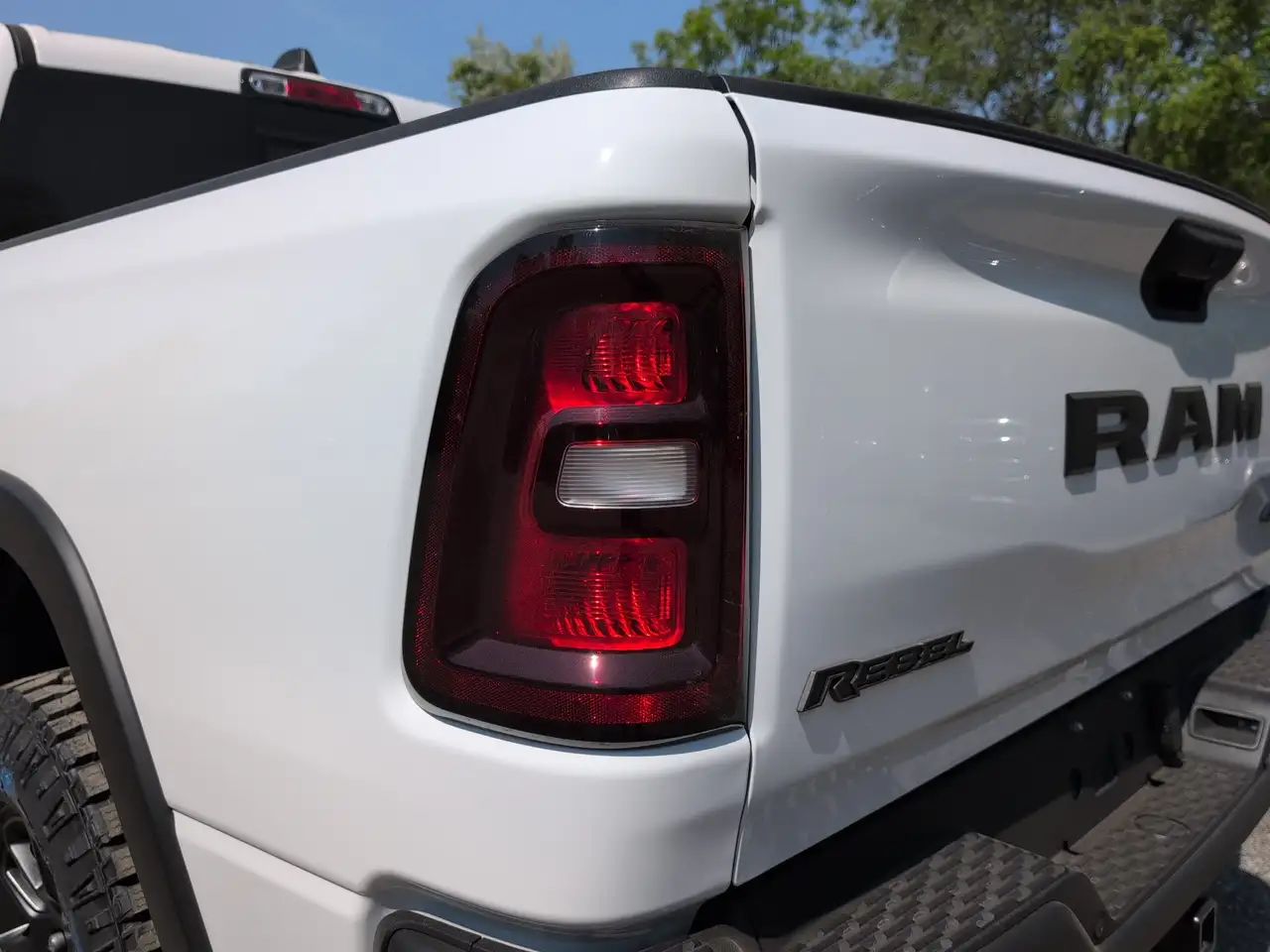 RAM 1500 снимка RAM 1500