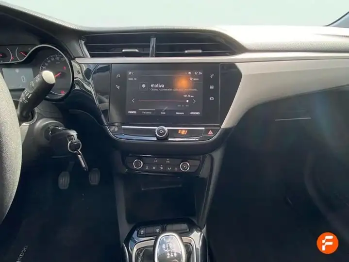 Opel Corsa 2021, foto 14