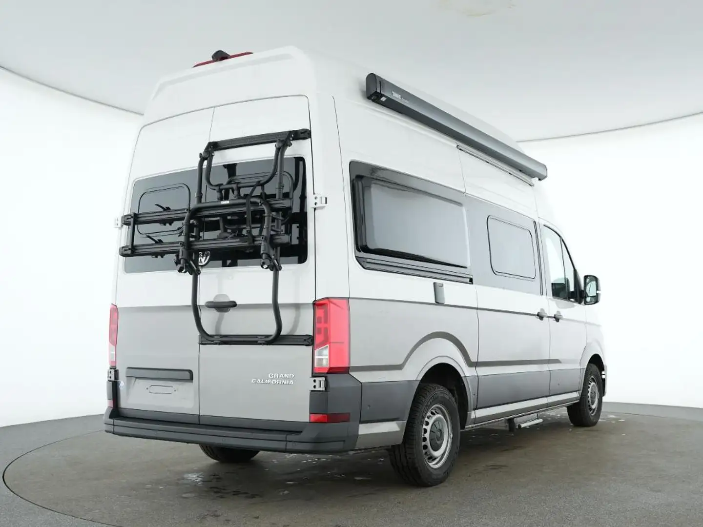 Volkswagen Grand California 600 Blanc - 2