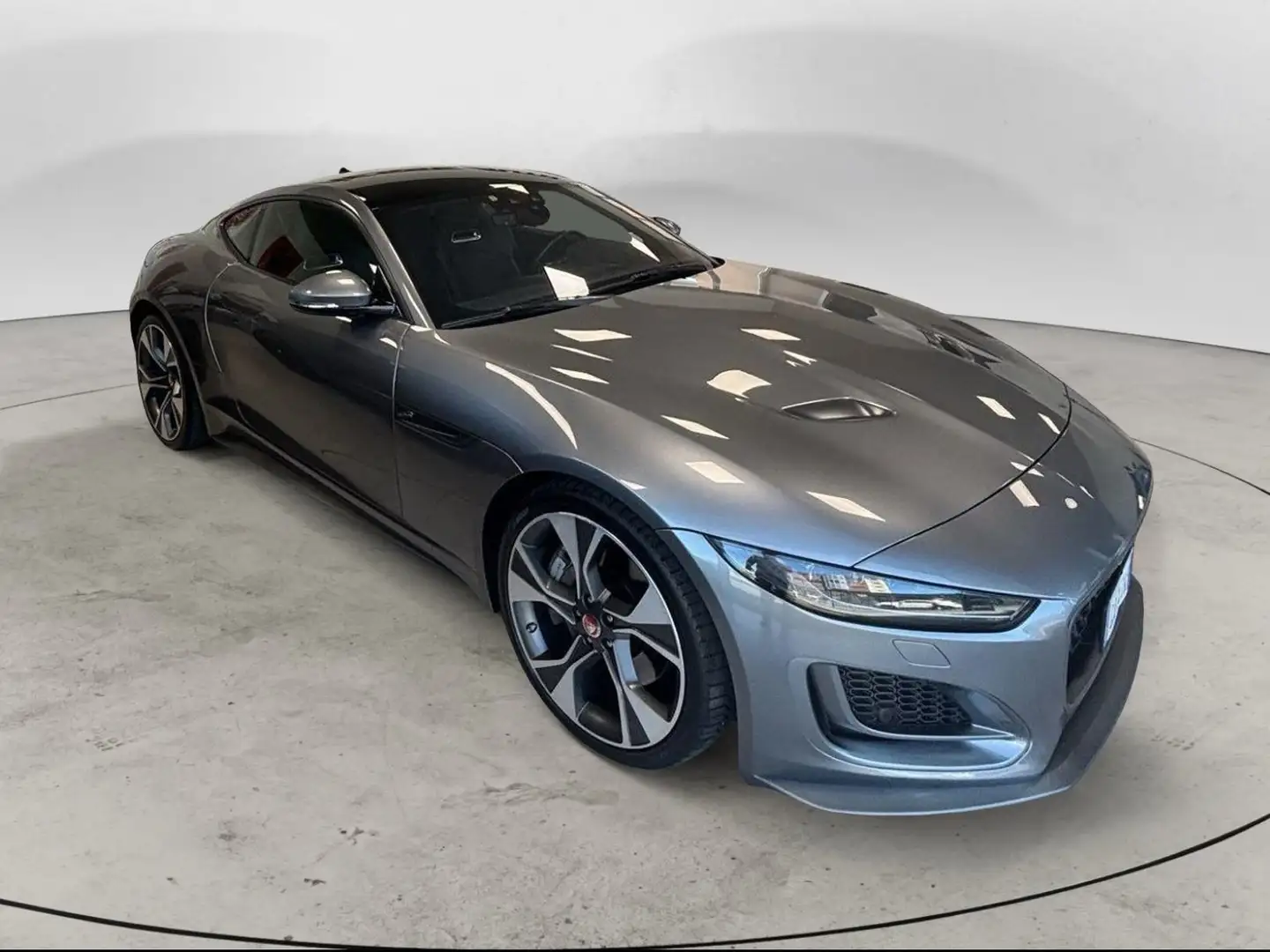 Jaguar F-Type F-Type 2020 2.0 i4 R-Dynamic 300cv FIRST EDITION Šedá - 2
