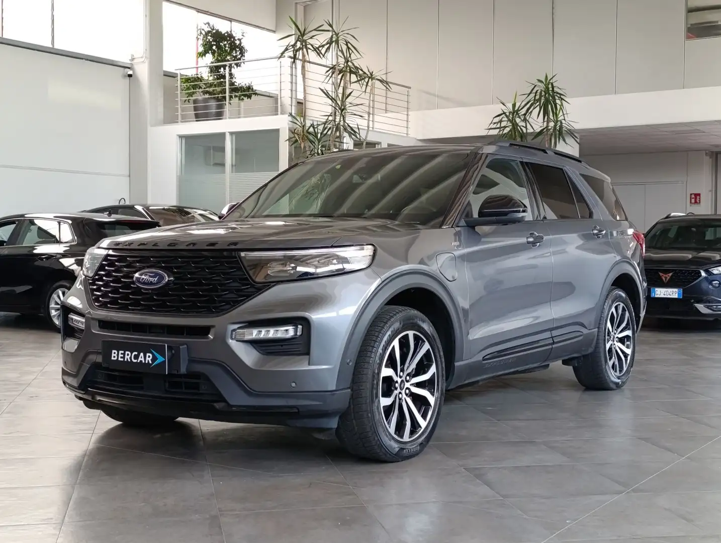 Ford Explorer 3.0 PHEV 457 CV A10 AWD ST Line*TETTO*TELECAMERA* - 1