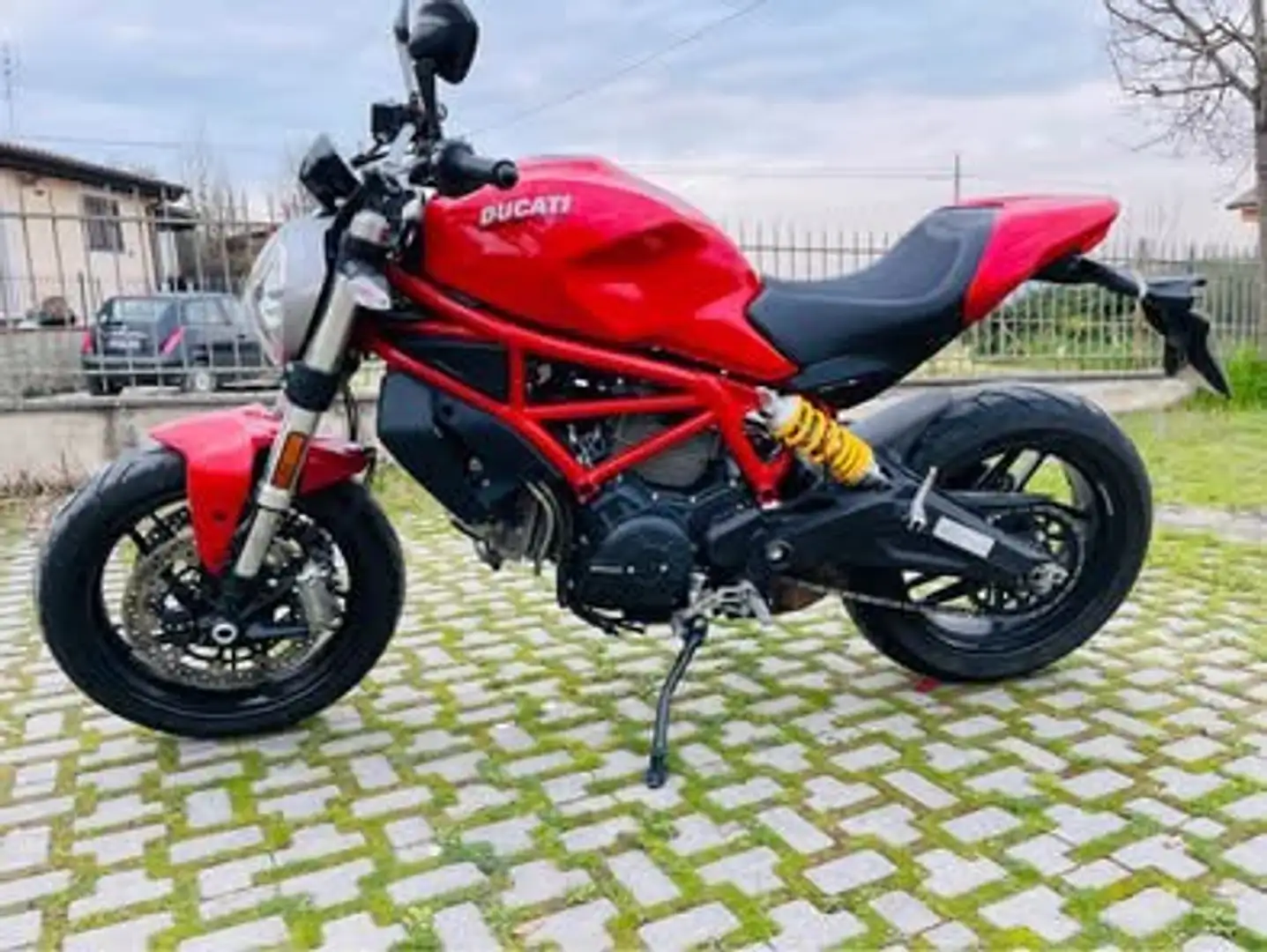 Ducati Monster 797 - 1