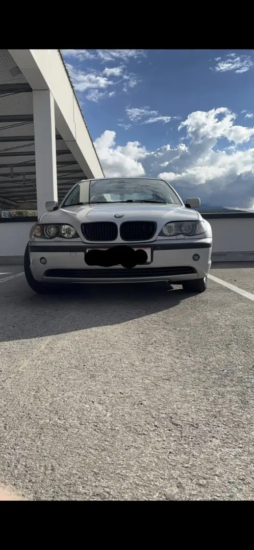 BMW 320 i *****mit wenig KM***** Silber - 1
