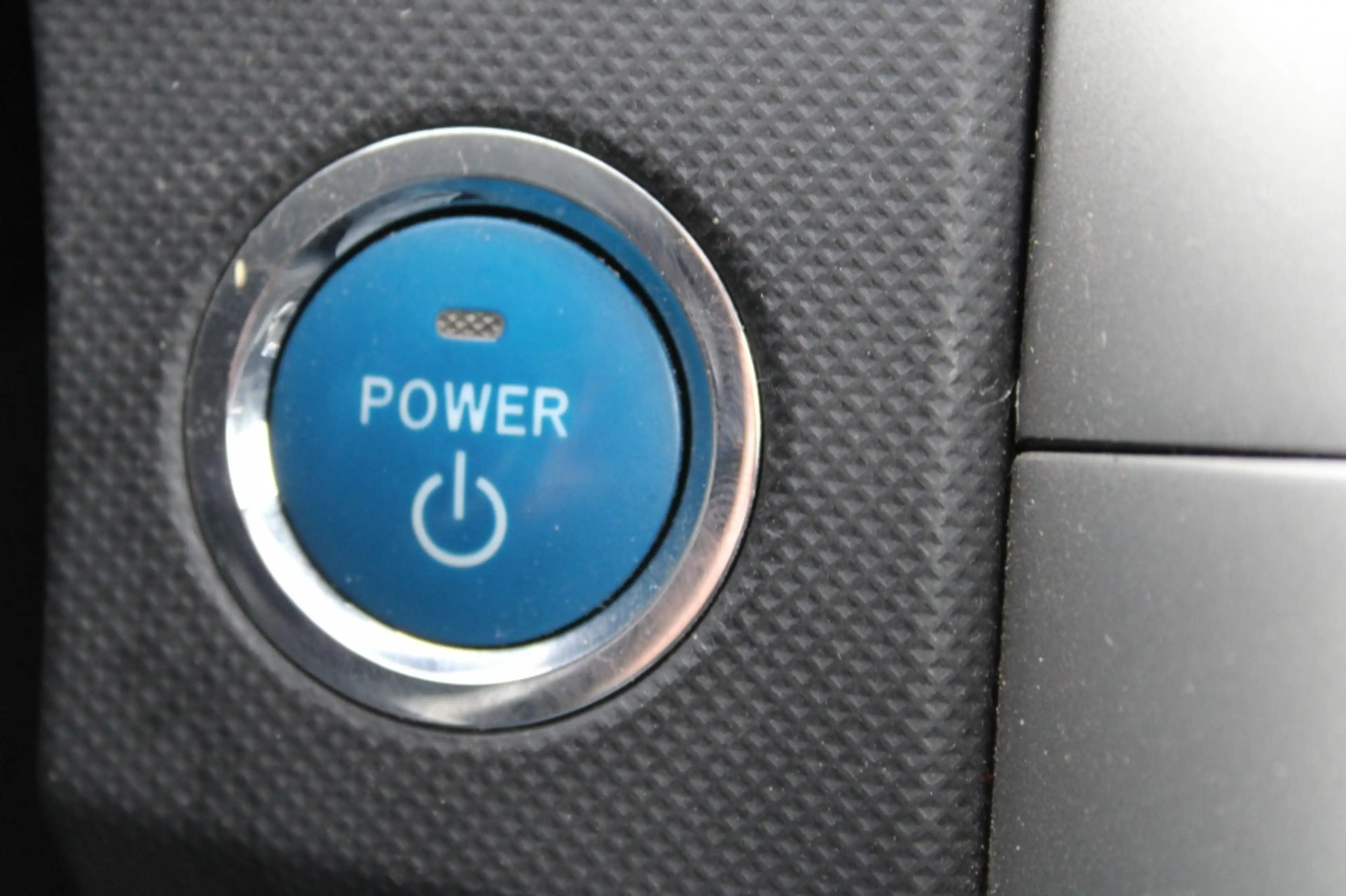 Toyota Auris 1.8 Full Hybrid Aspiration — photo 15