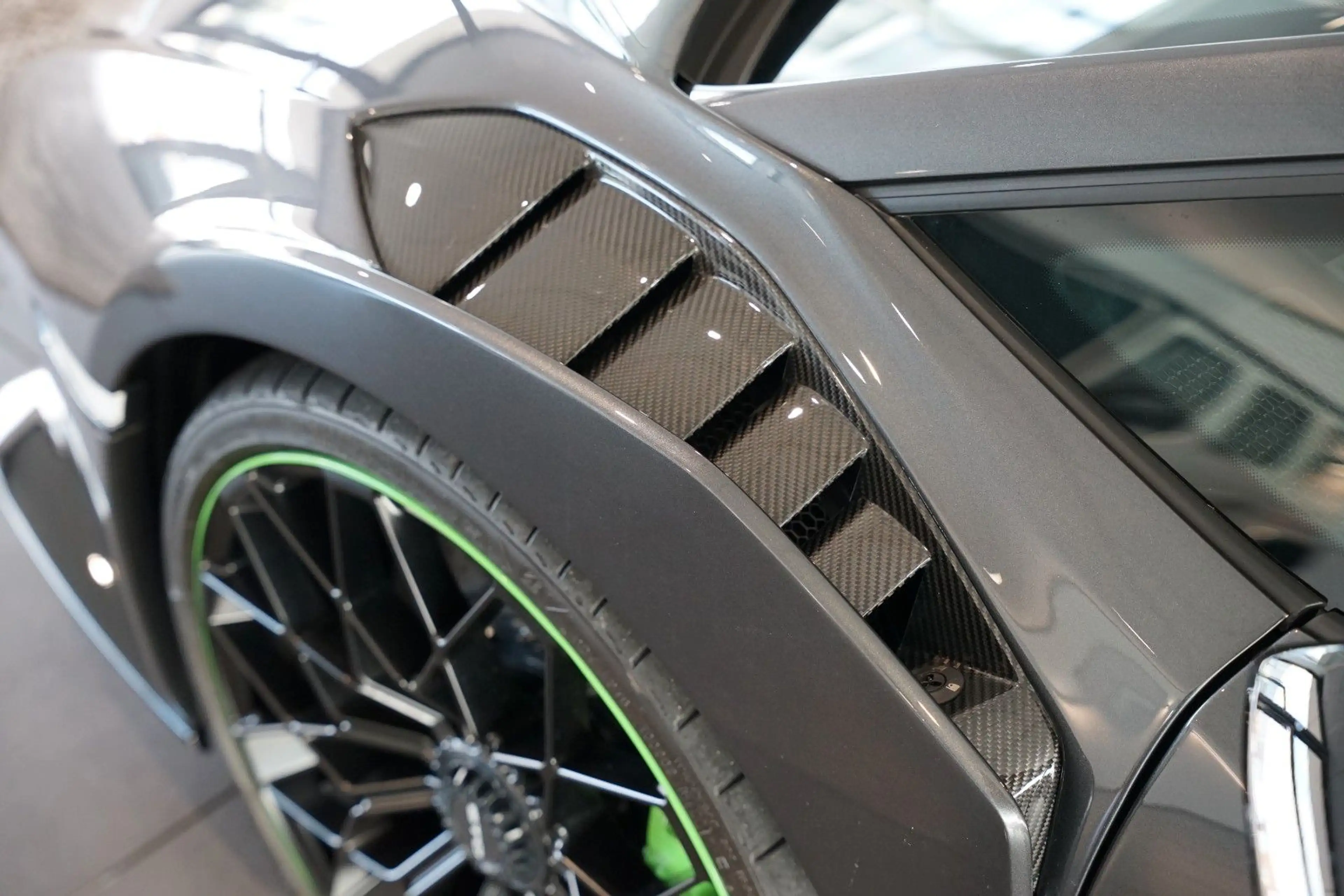 Lamborghini Huracán STO | Full Carbon | Lift | Racing Seats — photo 11
