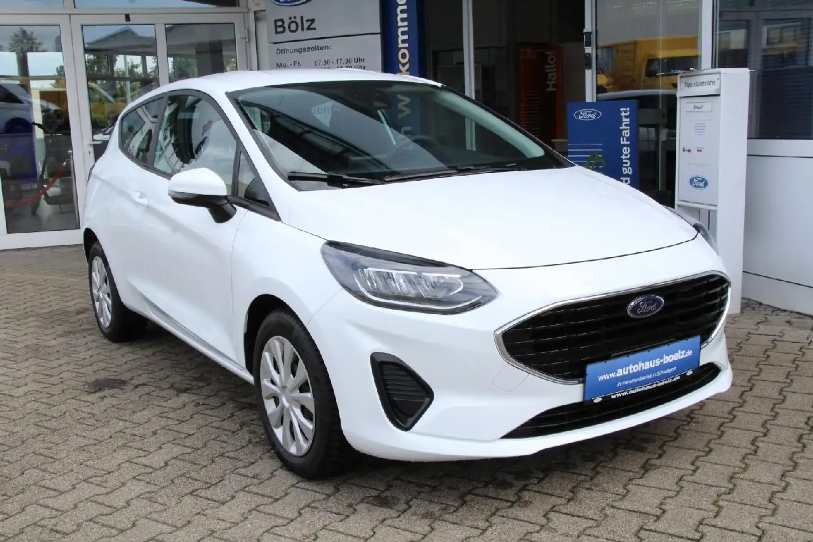 Ford Fiesta Cool & Connect Weiß - 1