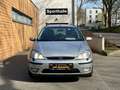 Ford Focus 2.0 Ghia Exclusiv/KLIMAAUTO/XENON/TÜV-NEU/ Silber - thumbnail 2