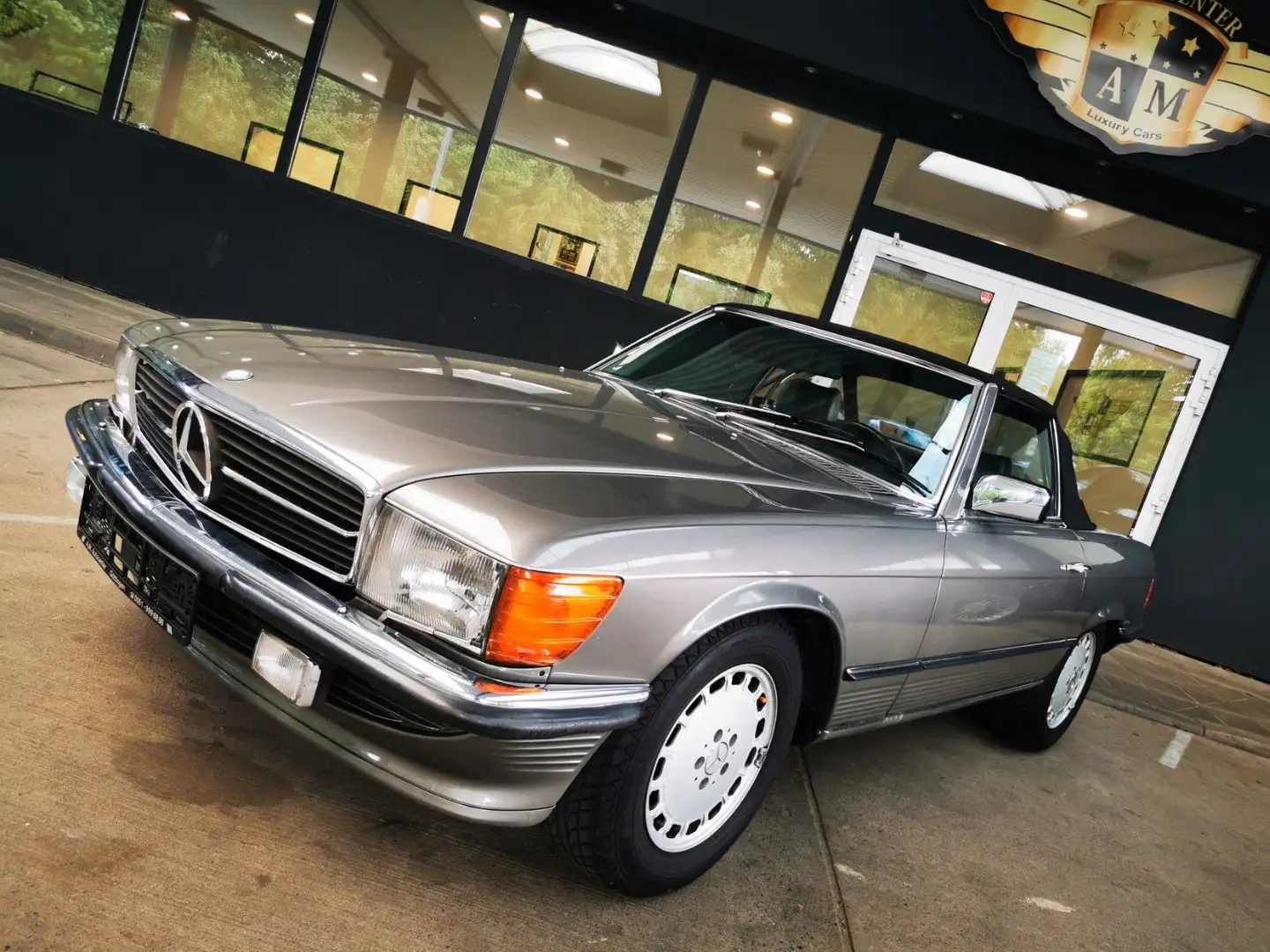 Mercedes-Benz SL 280 Cabrio Aut. KLIMA/BECKER/LEDER/Tempomat siva - 2