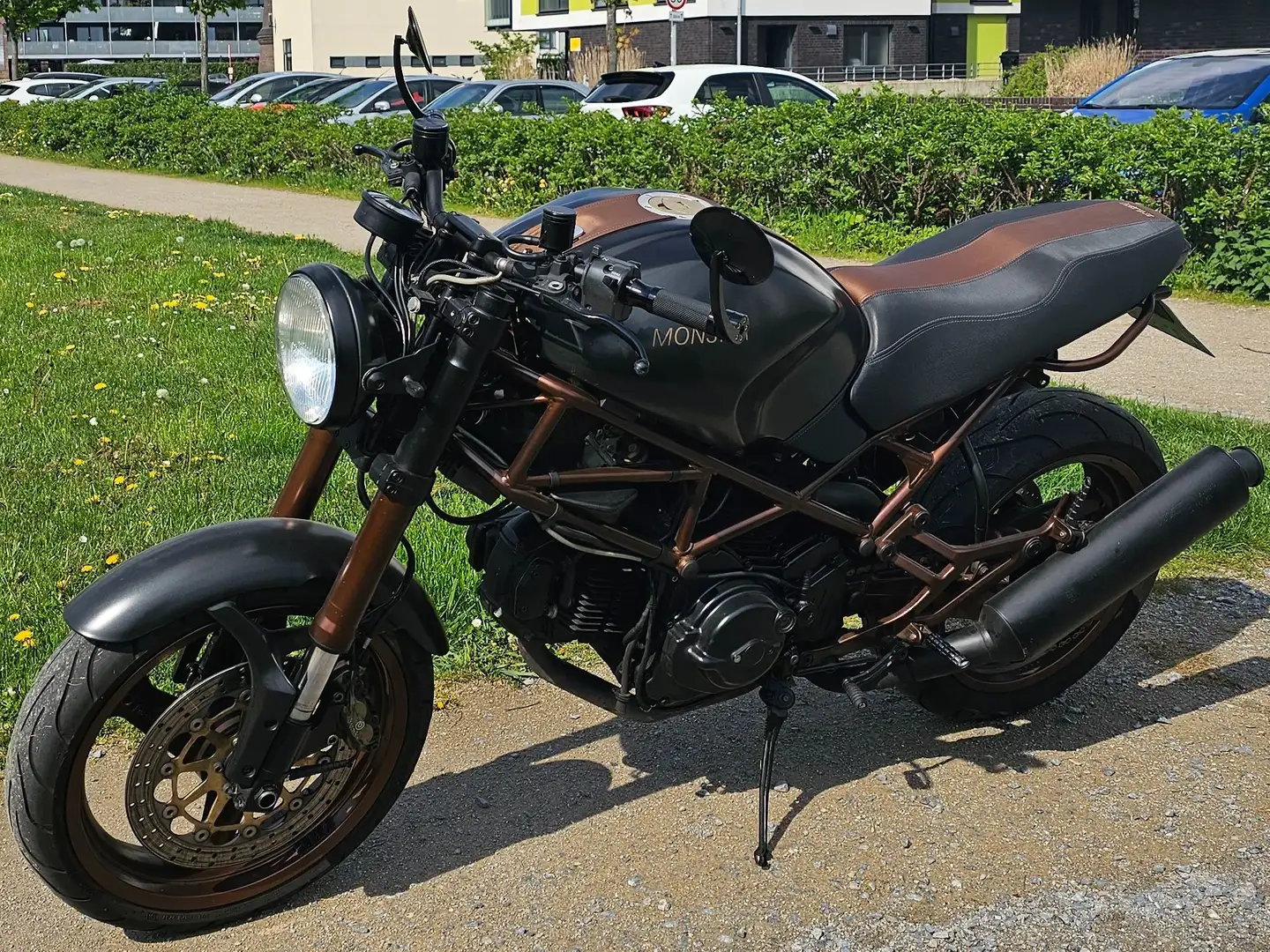 Ducati Monster 600 DUCATI M 600 (I) Béžová - 1