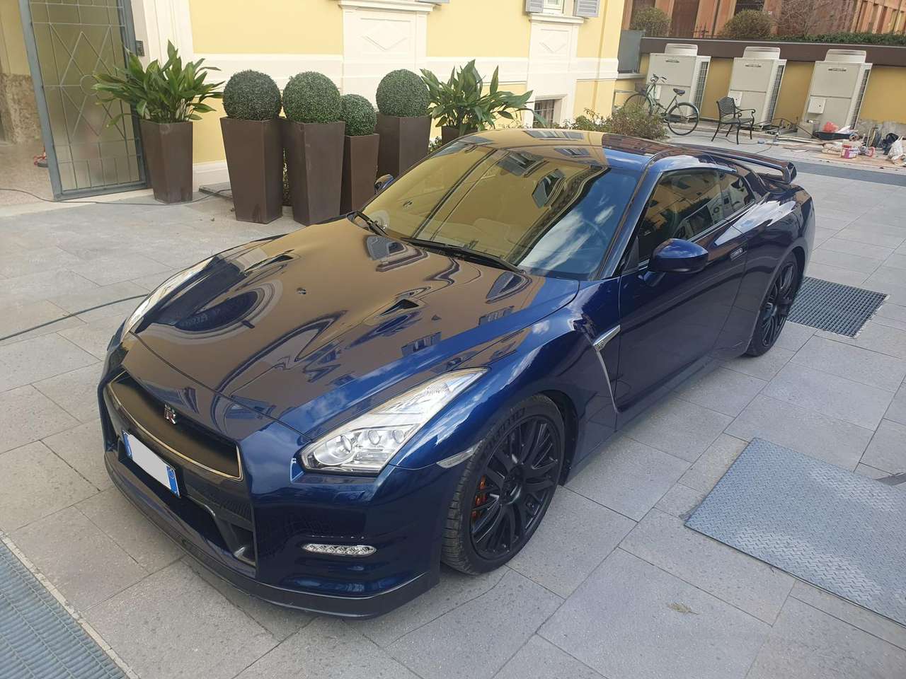 Nissan GT-R GT-R 3.8 V6 Premium edition 550cv auto ORIGINALE