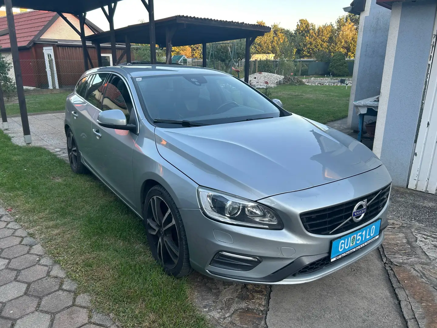 Volvo V60 V60 D3 Geartronic Linje Business Grau - 2
