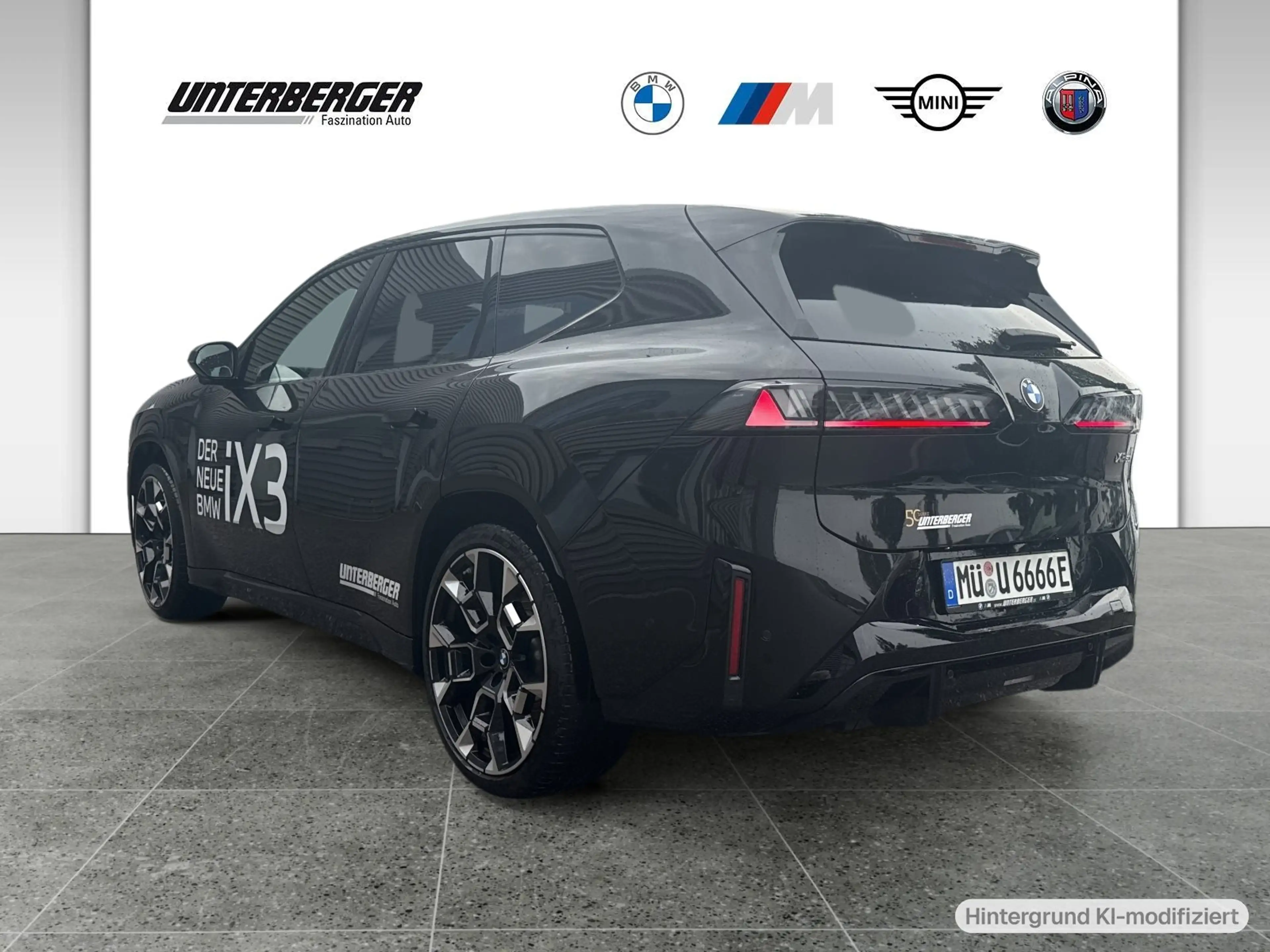 BMW iX3 50 xDrive — photo 4