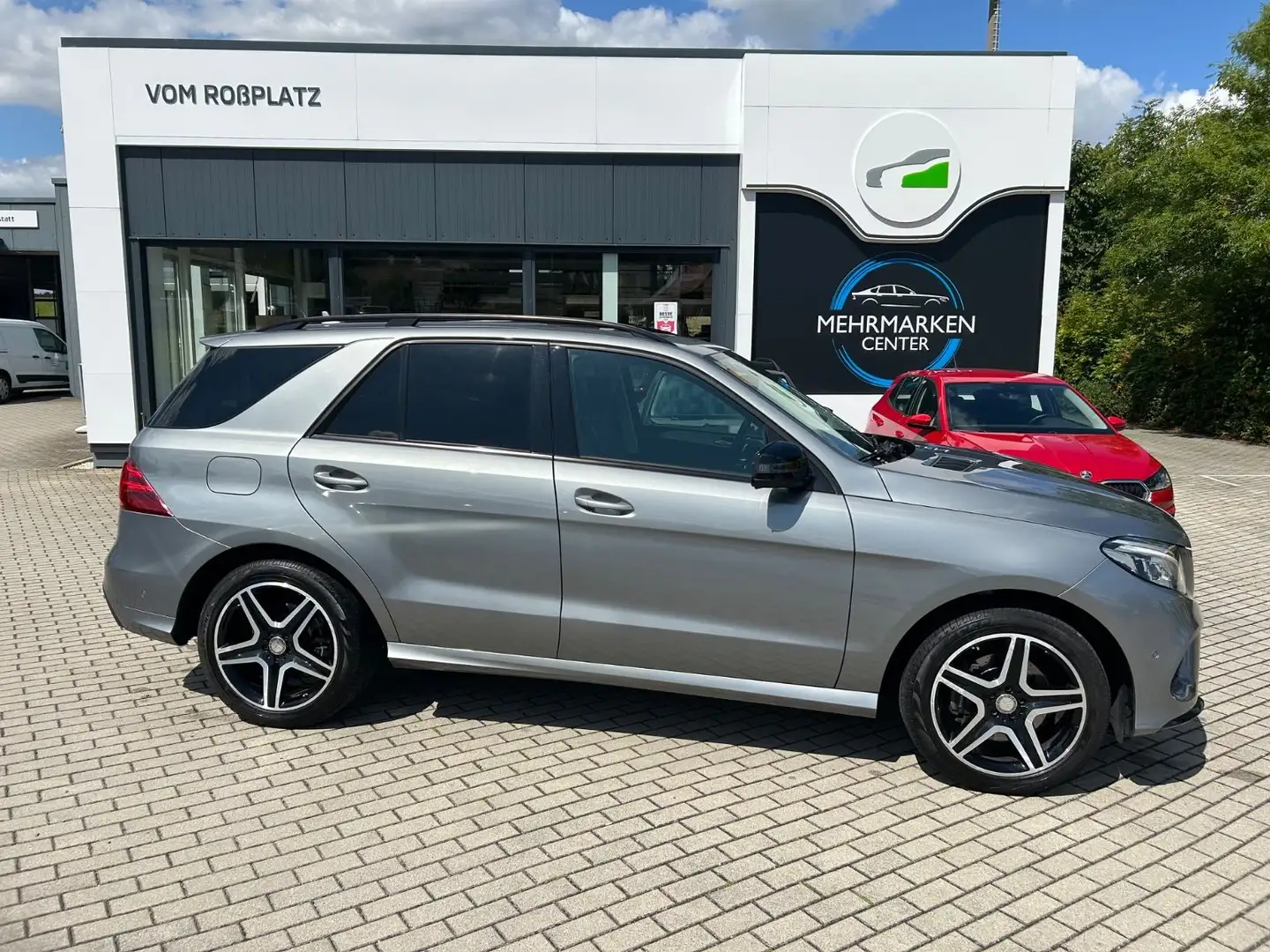 Mercedes-Benz GLE 350 GLE -Klasse GLE 350 d 4Matic Silber - 1