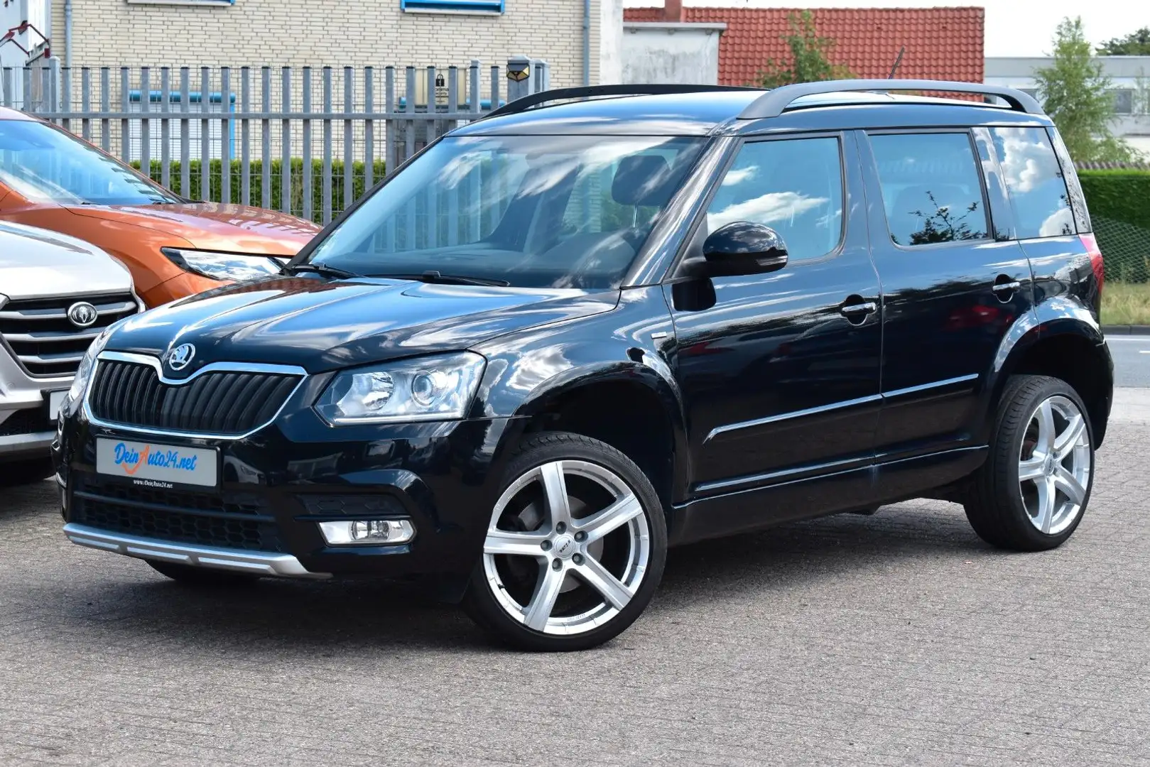Skoda Yeti Drive Navi|Bi-Xenon|Kamera|Tempo.|Si-Hzg|BT Noir - 1