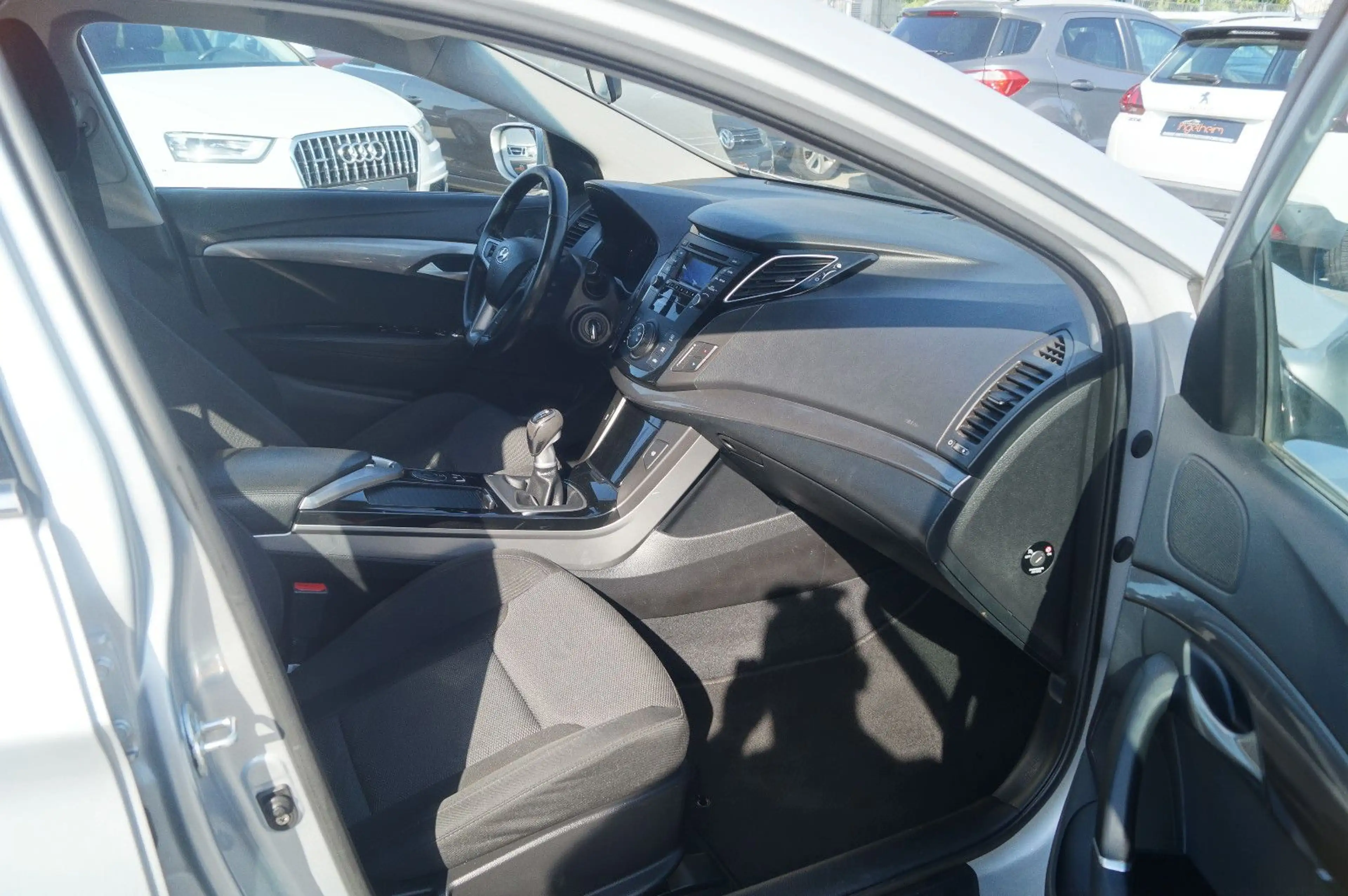 Hyundai i40 cw FIFA World Cup Edition Klima Tempomat — photo 9