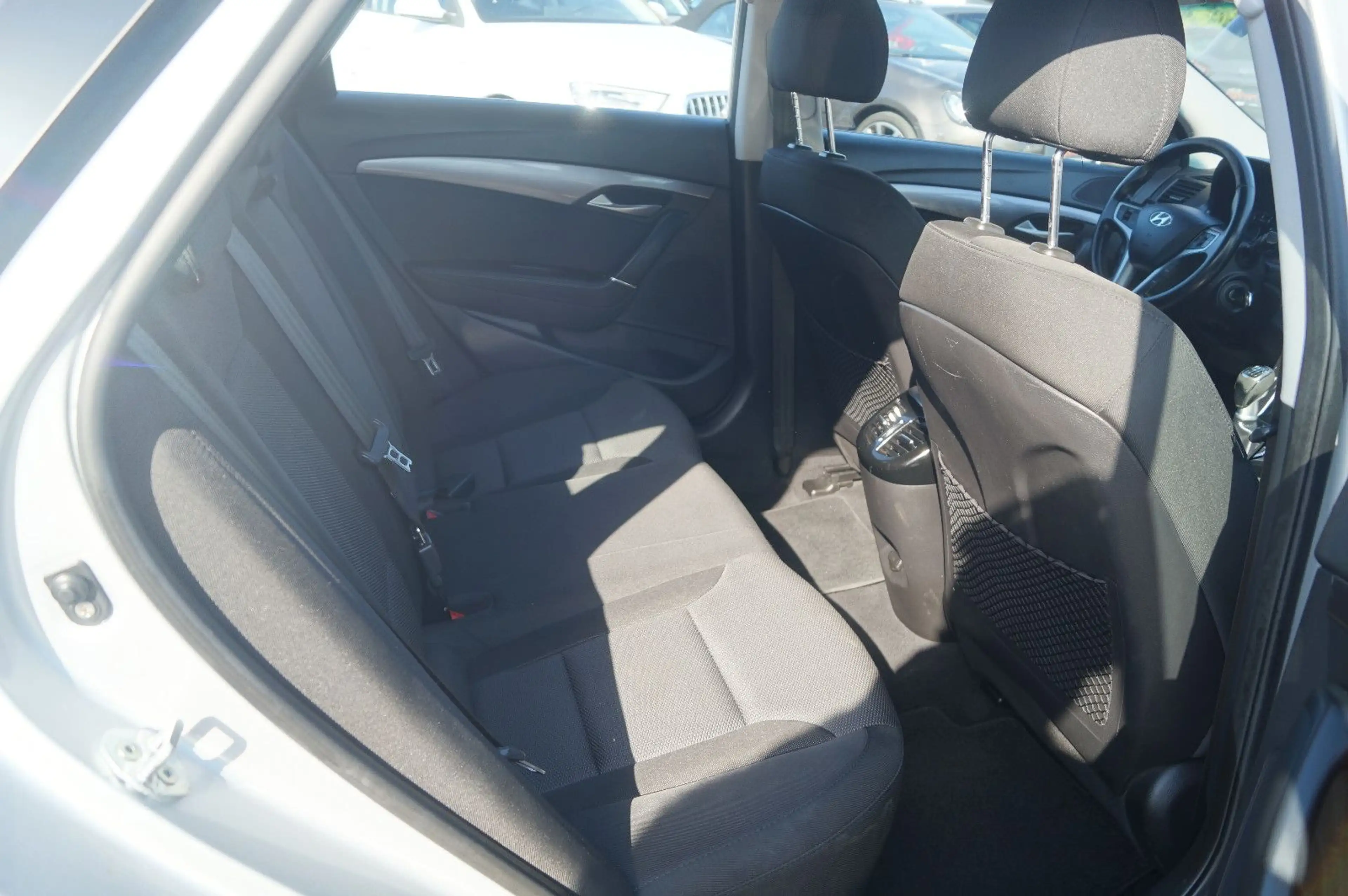 Hyundai i40 cw FIFA World Cup Edition Klima Tempomat — photo 11