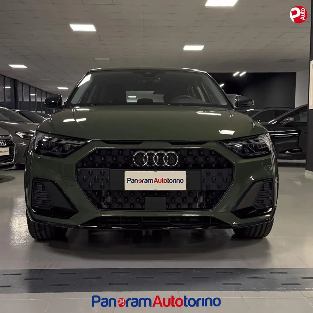 Audi A1 allstreet 30 TFSI Identity Contrast Verde - 2