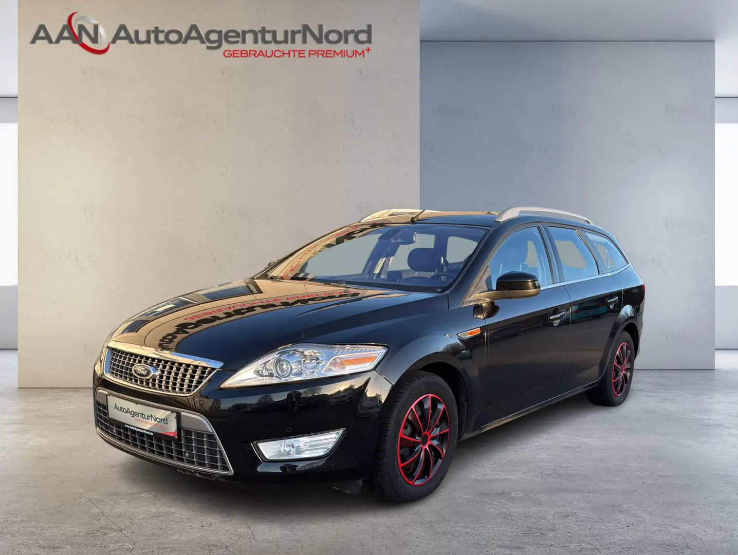 Ford Mondeo 2.2 TDCI Turnier Titanium X+NAVI+PDC+SHZ Schwarz - 1