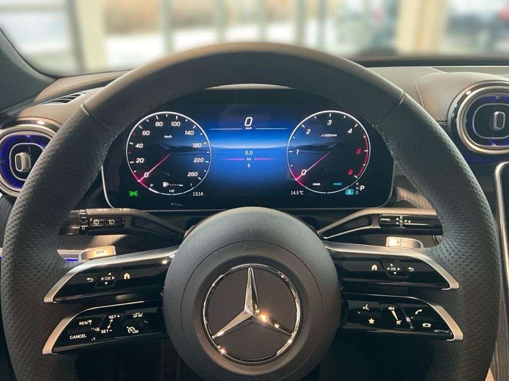 Mercedes-Benz C 220