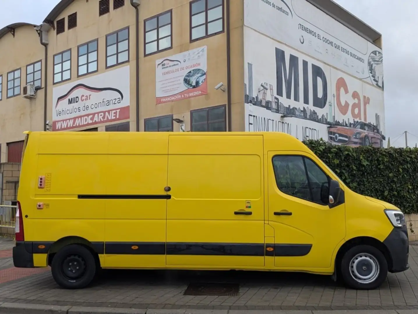Renault Master Fg. Blue dCi L3H2 3500 T 99kW Amarillo - 2