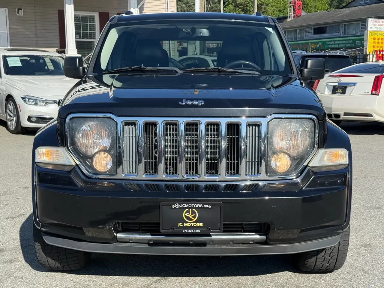 Jeep Liberty снимка Jeep Liberty