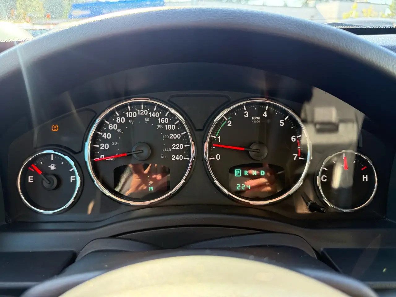 Jeep Liberty снимка Jeep Liberty