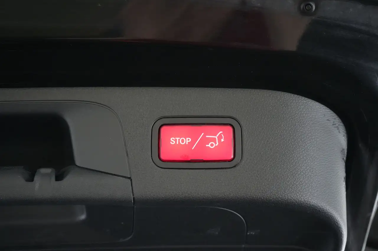 Mercedes-Benz EQC 4-Matic Business Solution LED GPS PDC CAM BLIS Ver, миниатюра 22