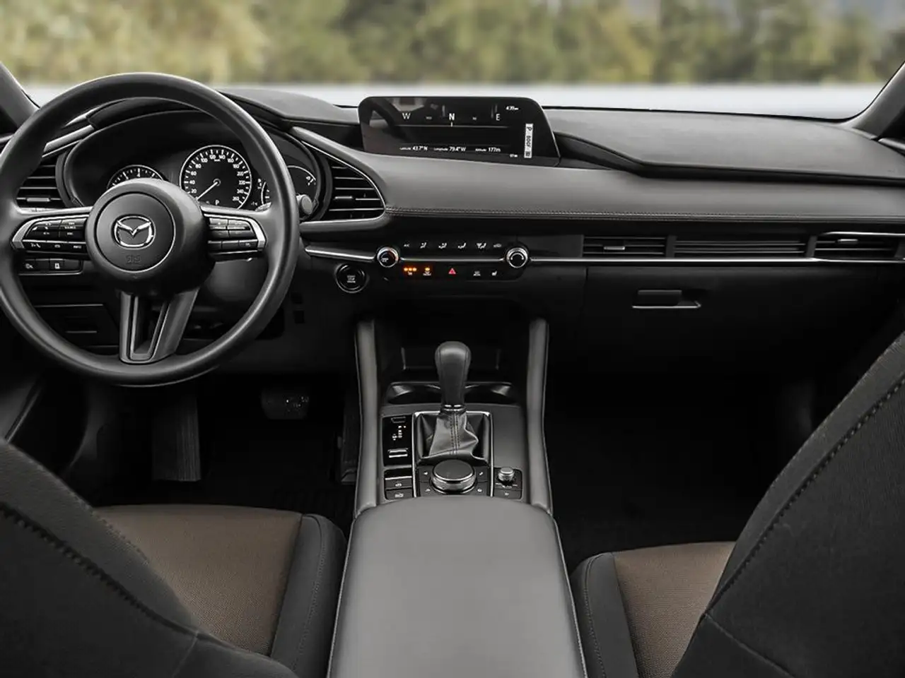 Mazda 3 снимка Mazda 3