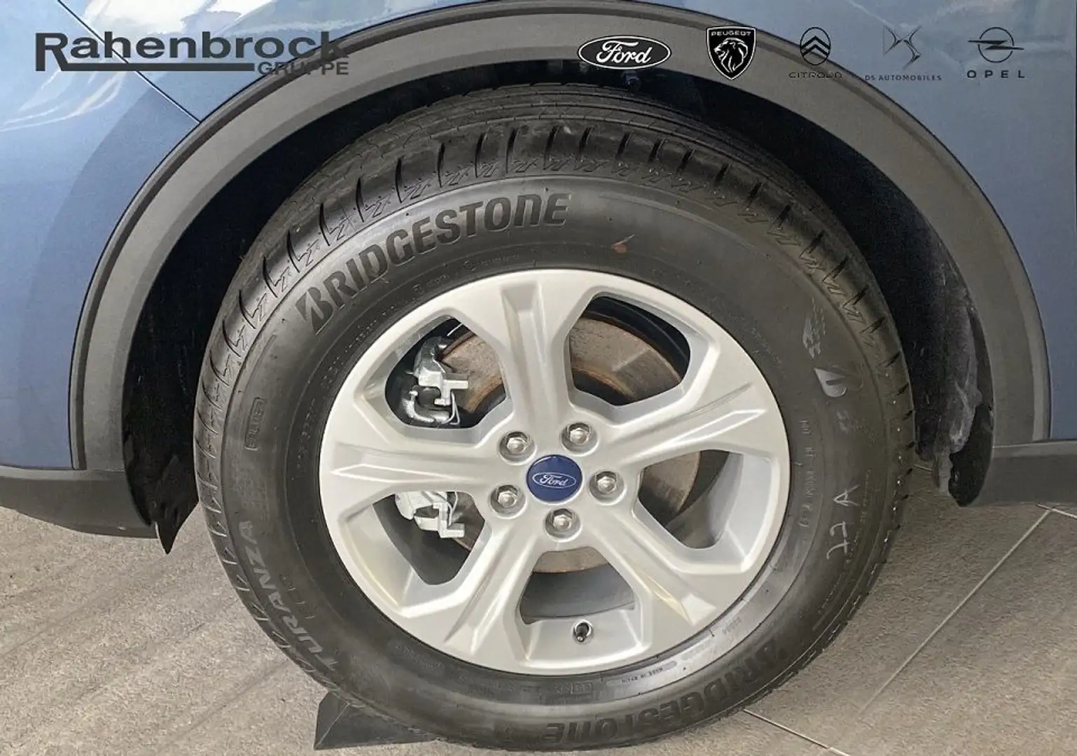 Ford Kuga Cool & Connect Plug-In Hybrid 225PS Blau - 2