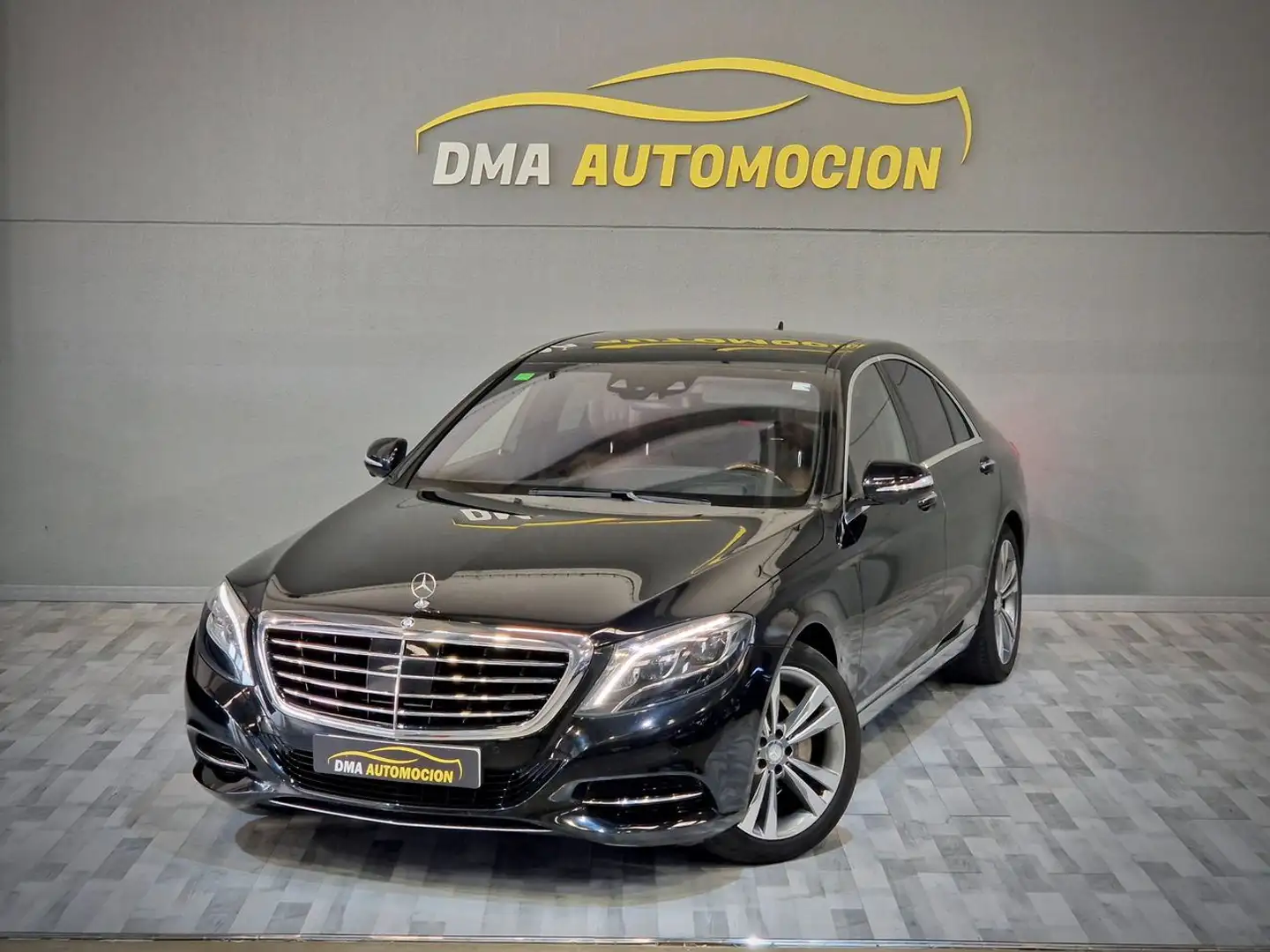 Mercedes-Benz S 350 BLUETEC Schwarz - 1