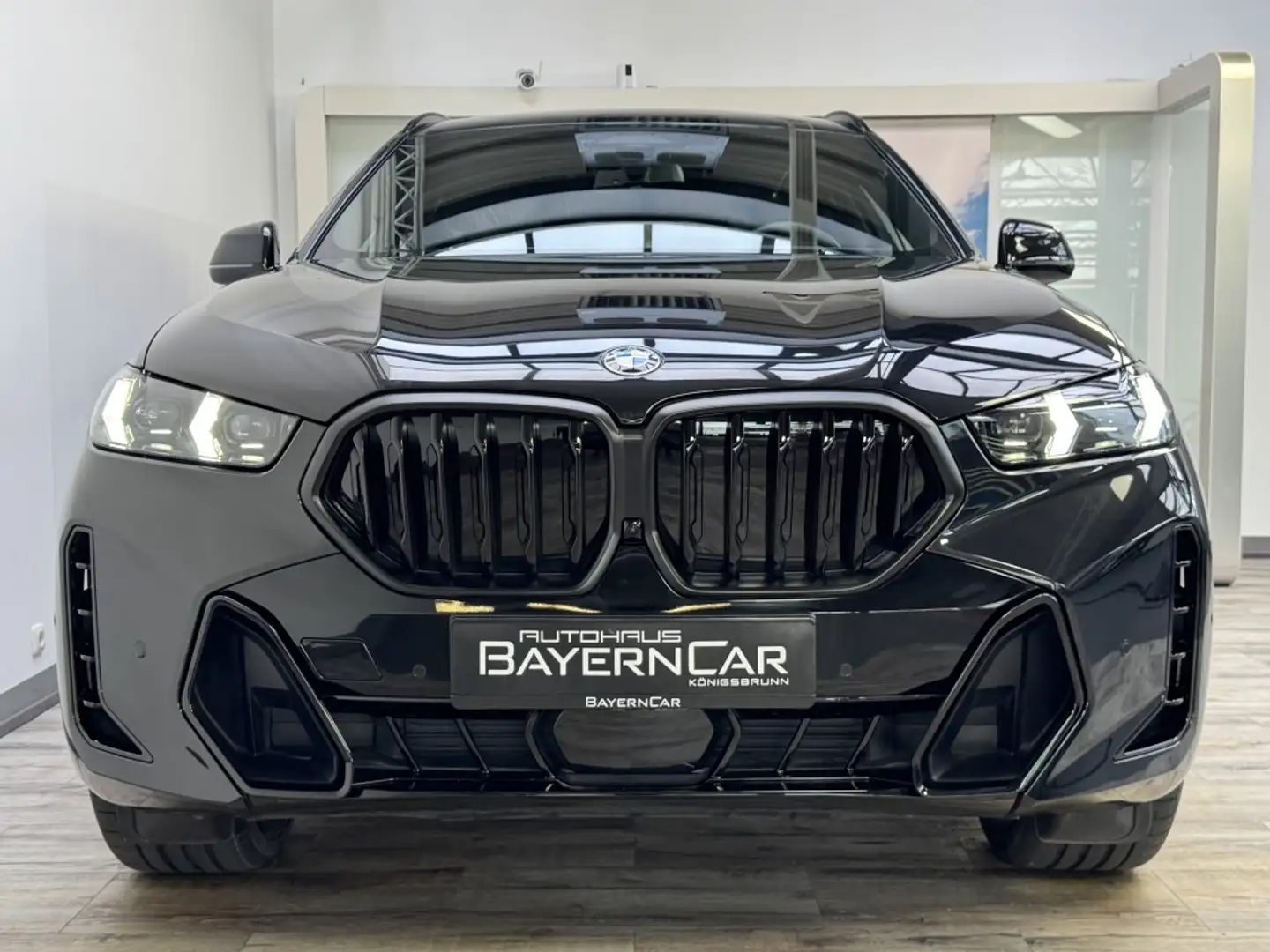 BMW X6 xDrive40d M Sport Pro 22Zoll Sitzlüftung AHK Zwart - 2