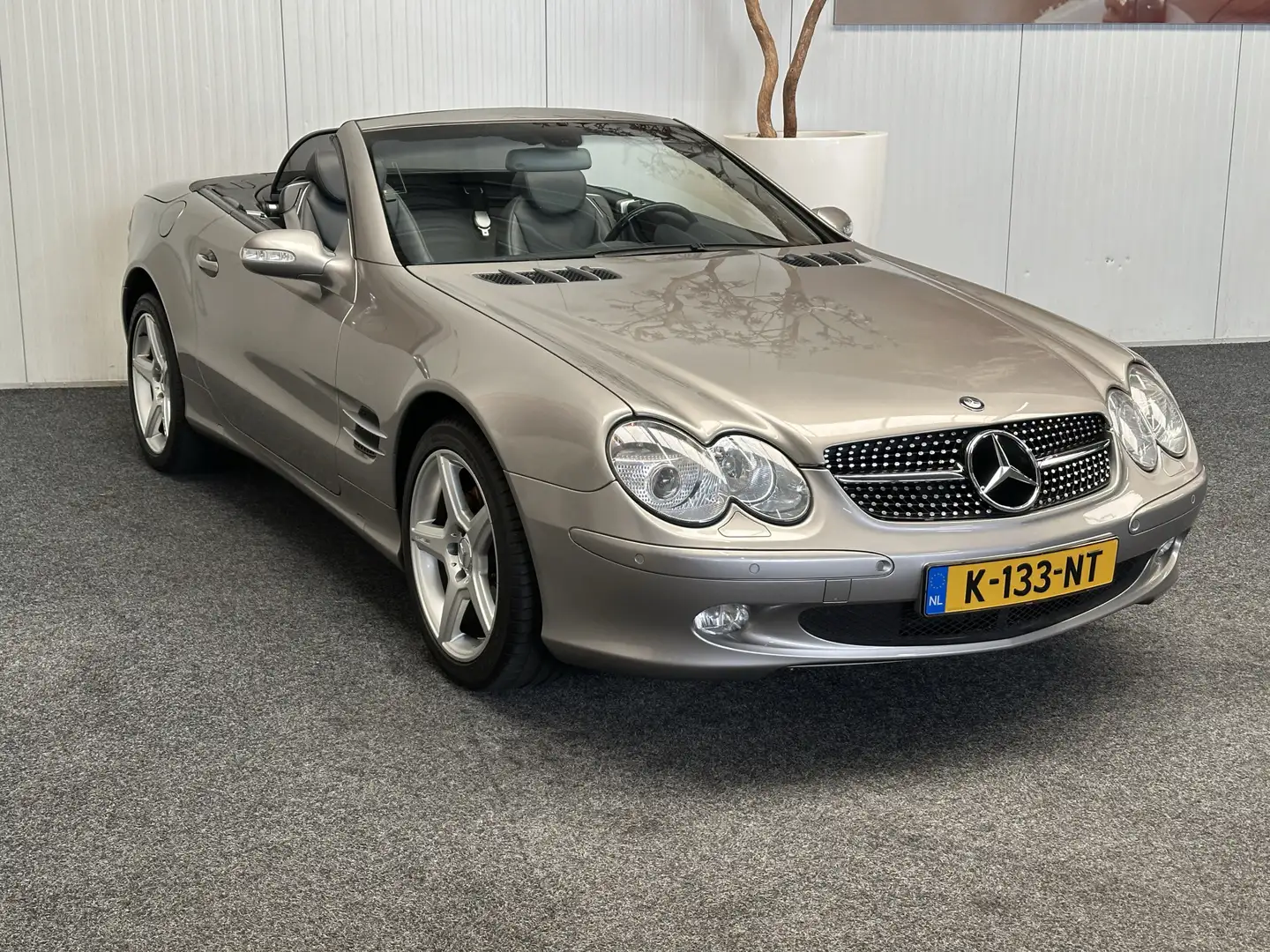 Mercedes-Benz SL 350 YOUNGTIMER ! LEDER STOELVERWARMING CRUISE CONTROL Grijs - 2