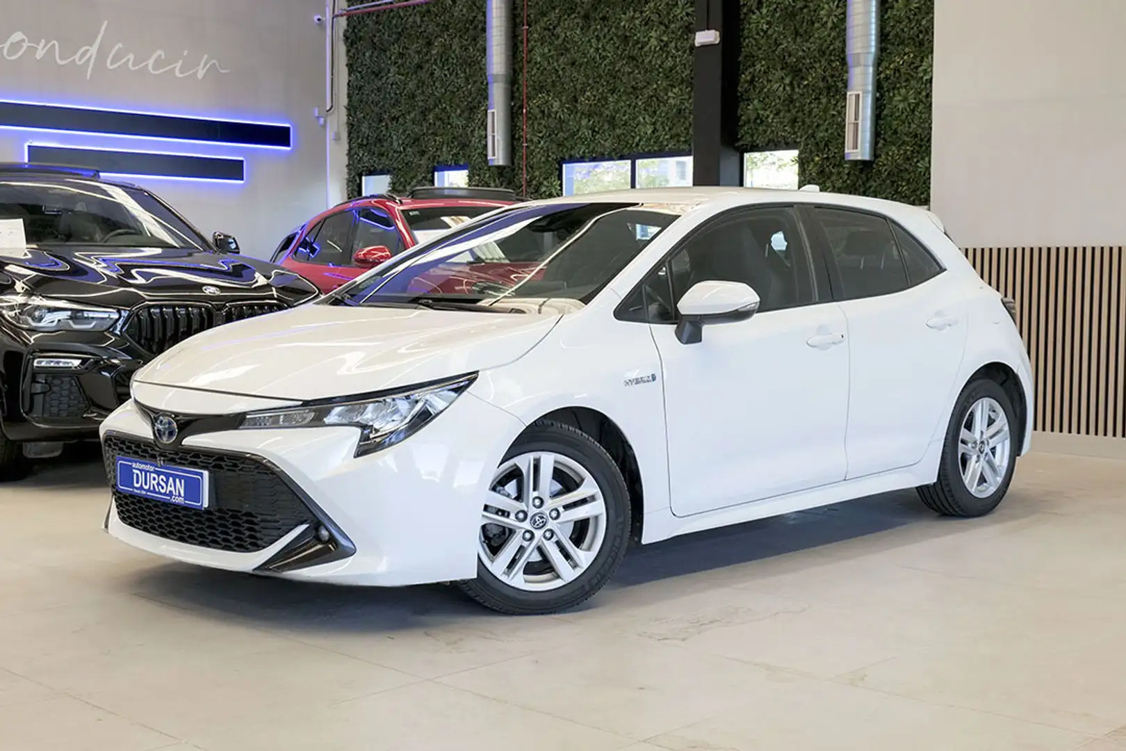 Toyota Corolla 125H Active - 1
