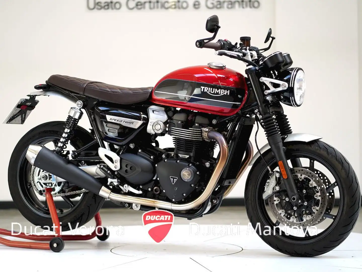 Triumph Speed Twin Speed Twin 1200 solo 11.265 km! Rot - 2