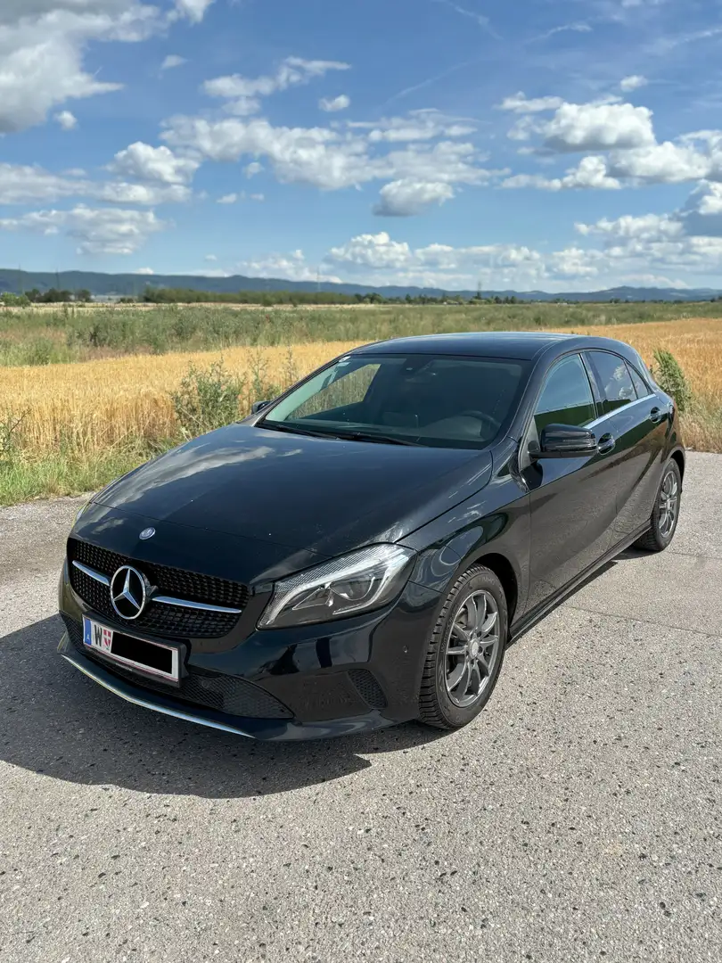 Mercedes-Benz A 180 Diesel - Automatik - LED Scheinwerfer Schwarz - 1
