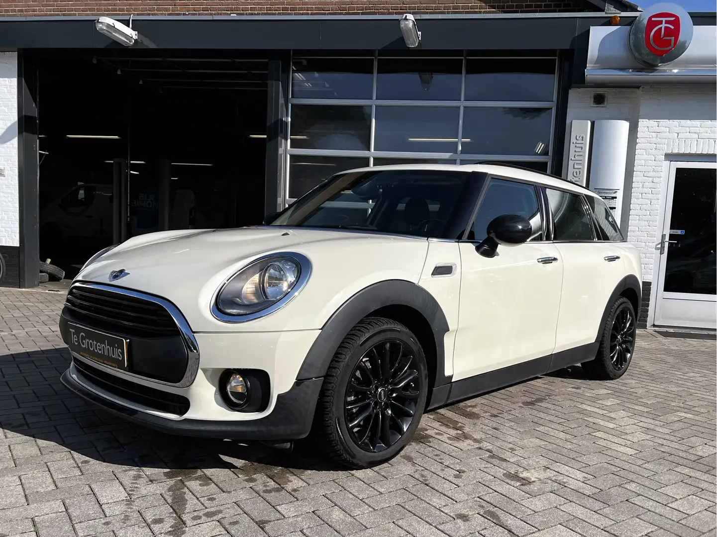 MINI One Clubman Mini 1.5 Pepper Business APK bij aflevering Wit - 2