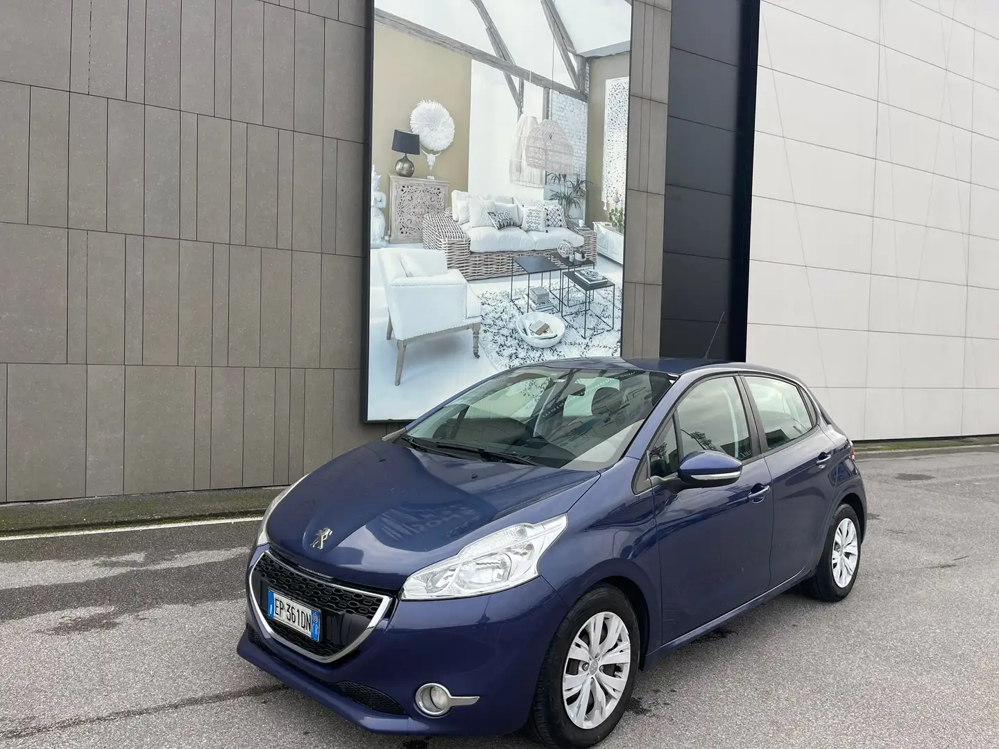 Peugeot 208 5p 1.6 e-hdi 8v Active s&s Azul - 1