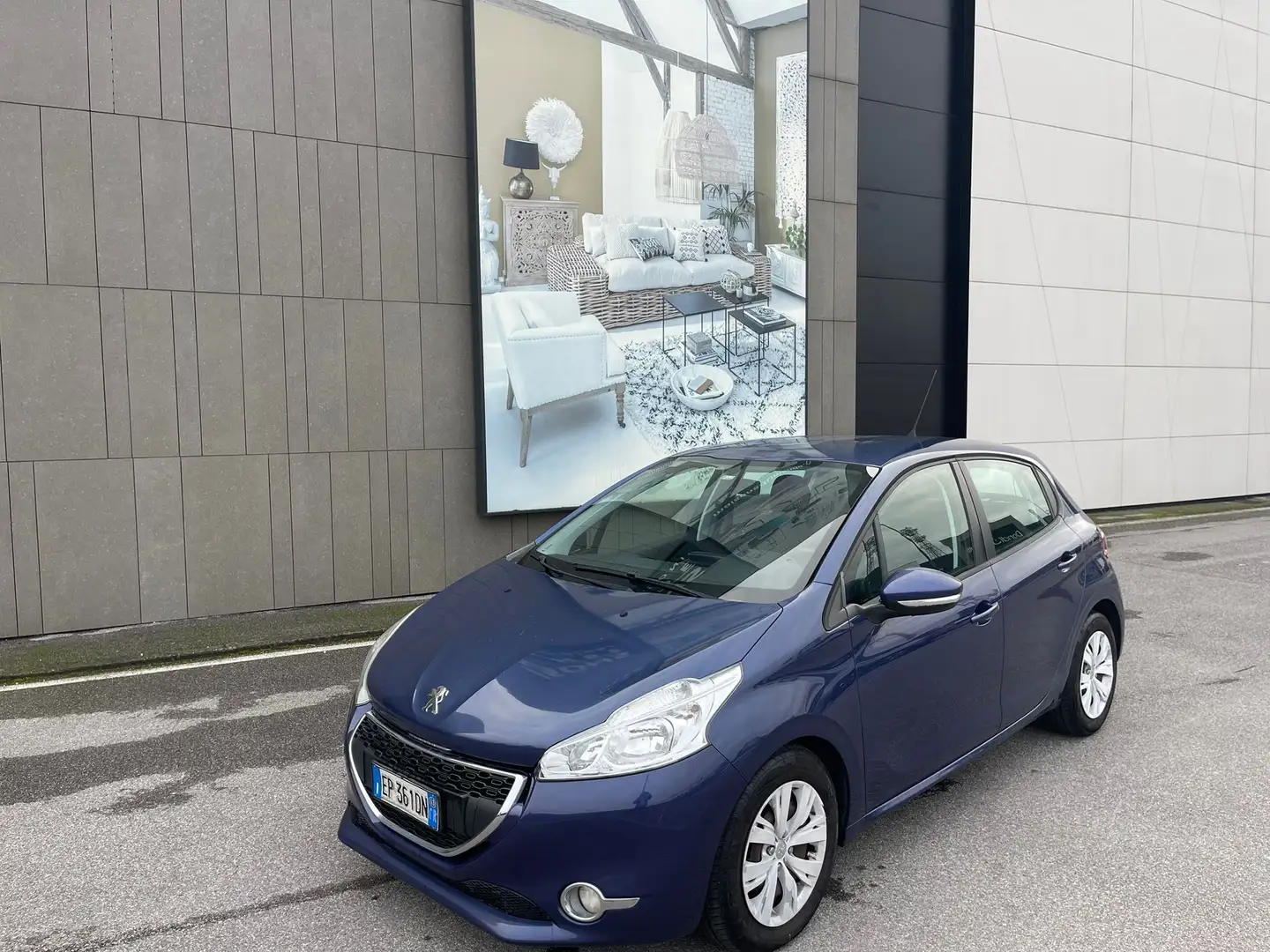 Peugeot 208 5p 1.6 e-hdi 8v Active s&s Azul - 2