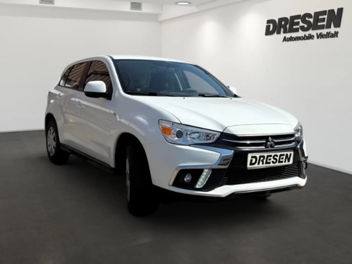 Mitsubishi ASX 2WD 1.6 Notbremsass. Berganfahrass. Kollisionswarn Weiß - 2