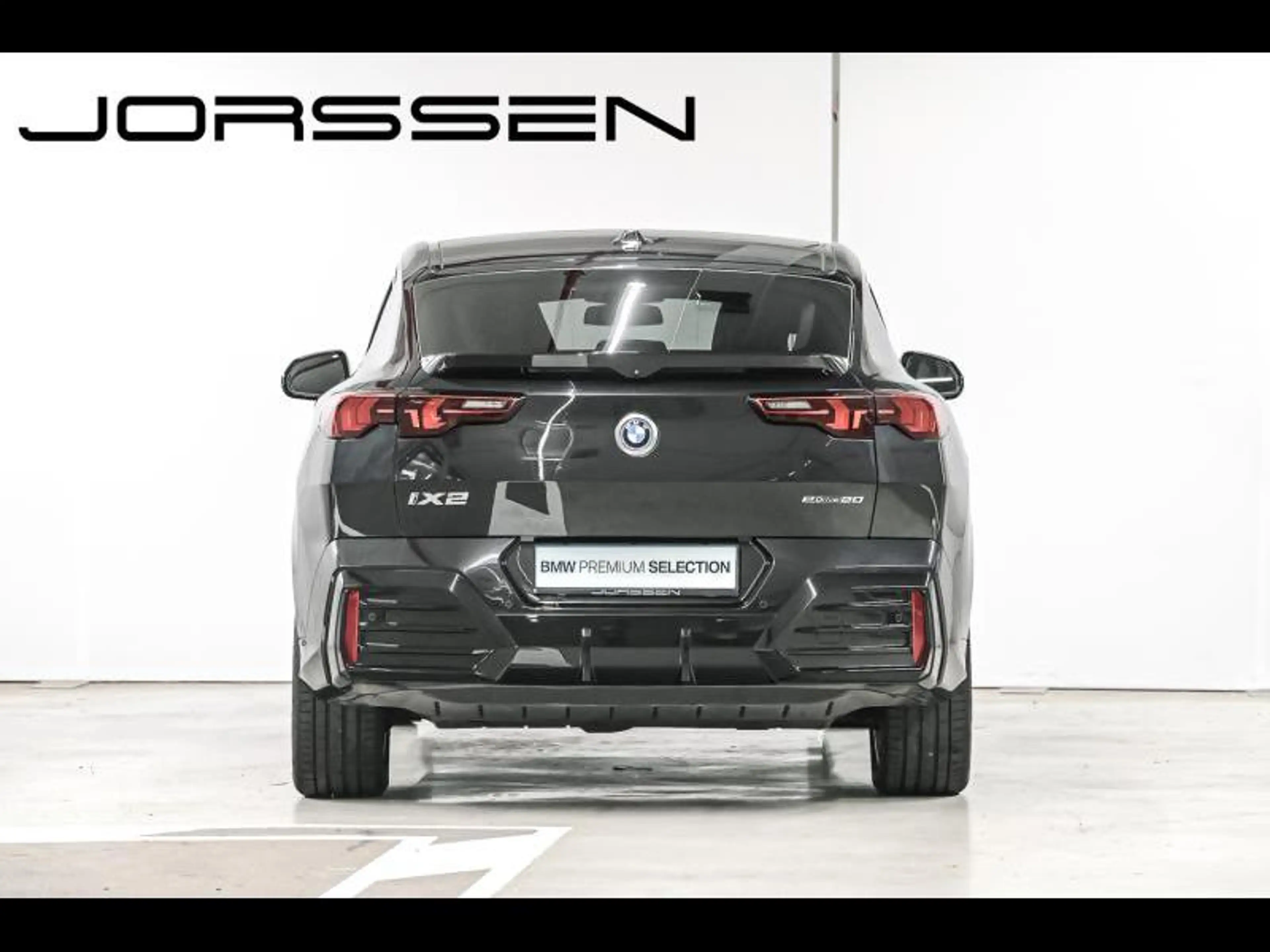BMW iX2 IX2 20 — photo 4