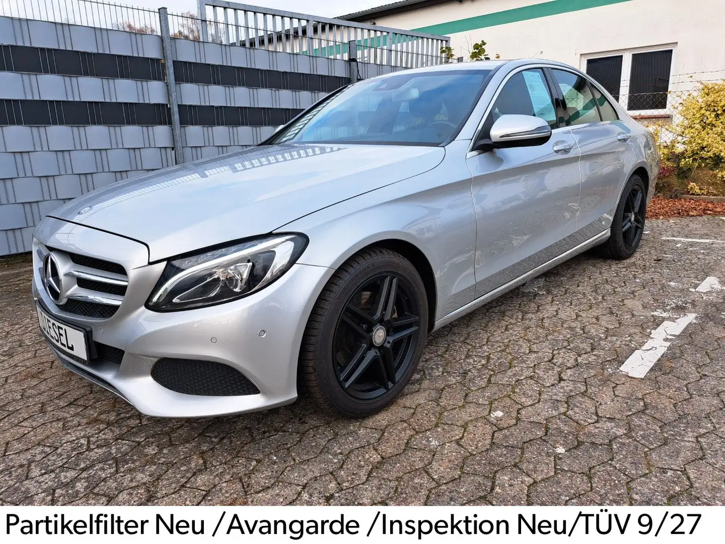 Mercedes-Benz C 200 C -Klasse Lim. C 200 d G-Tronic Plus Silber - 1